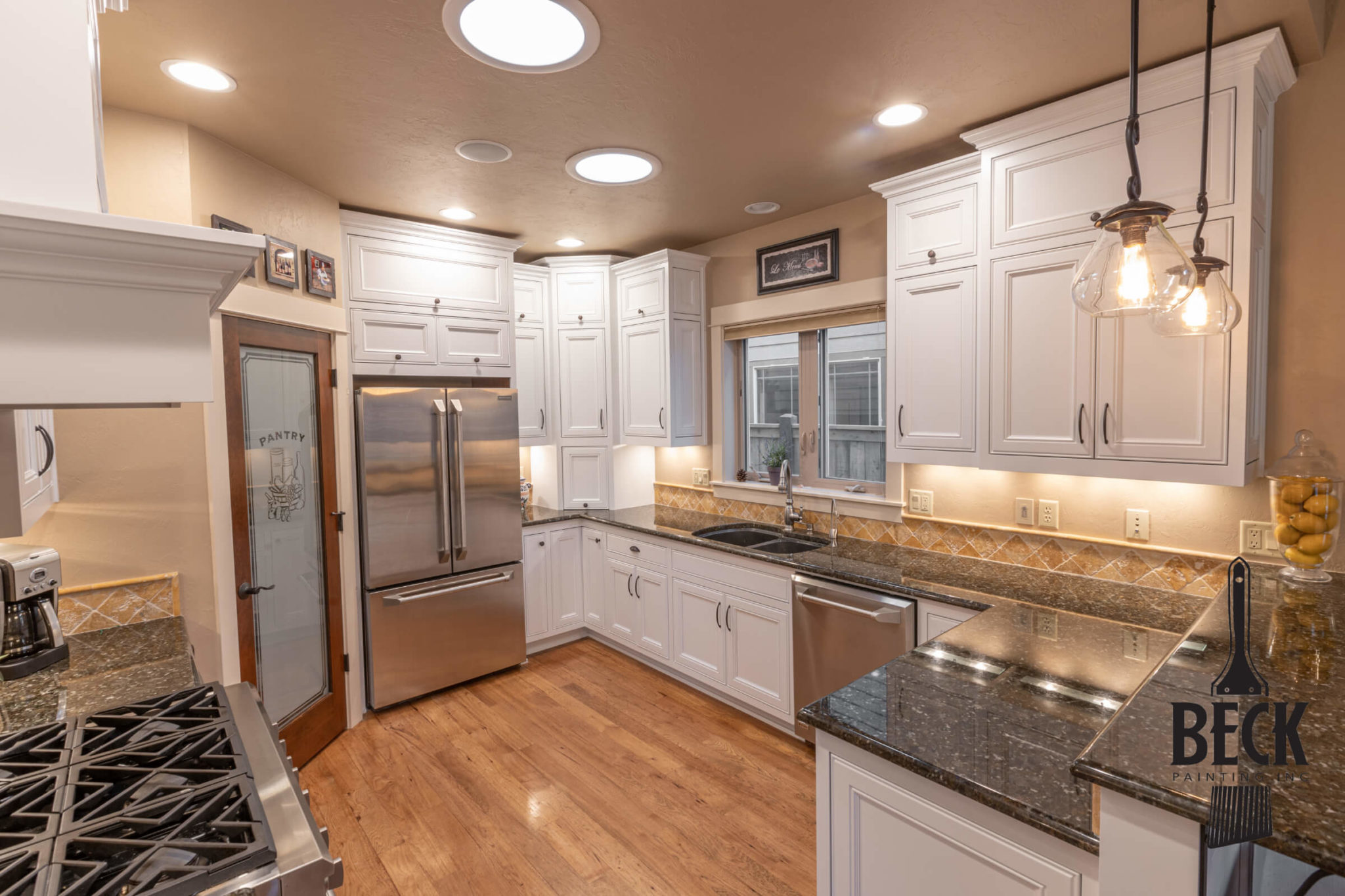 Kitchen Cabinet Painter in Eugene